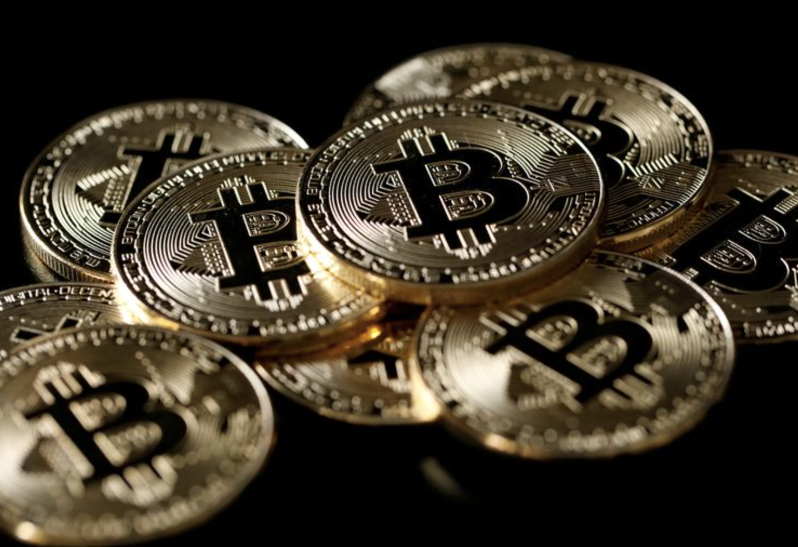 Bitcoin falls back sharply after weekend record