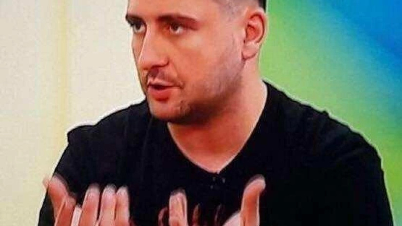 5ad5fae2ba3fc