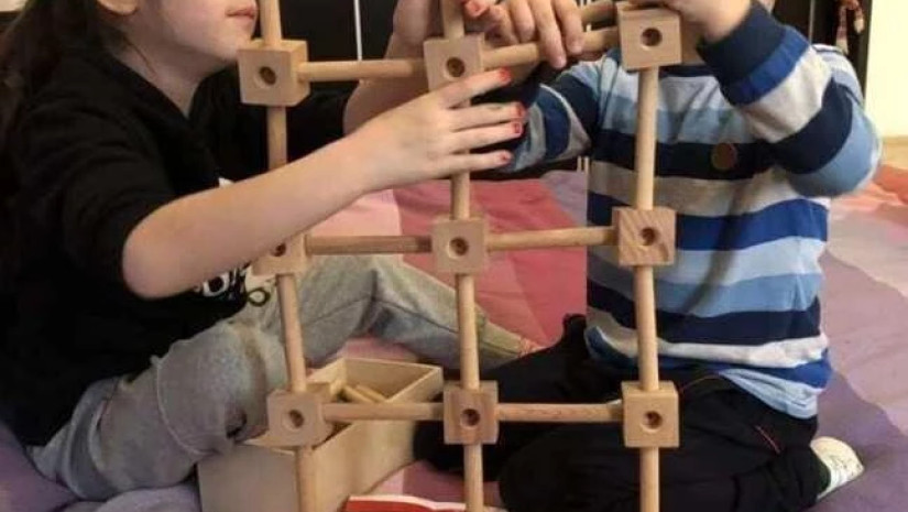 5c716c5342649
