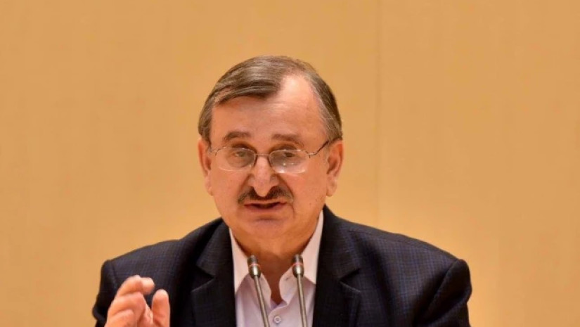 5ca74529b620a