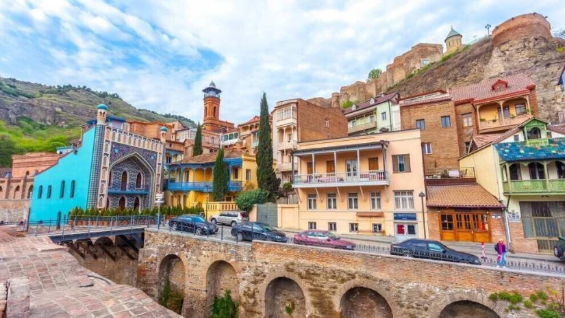 5ec14e2650319