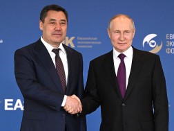 Vladimir Putin and Kyrgyzstan's President Sadyr Japarov