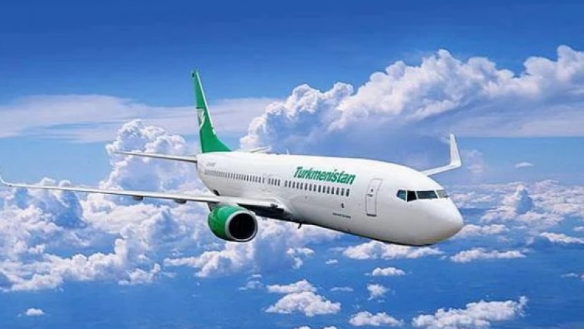 Turkmenistan_plane