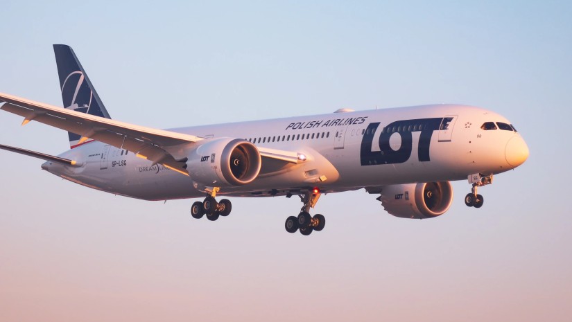 LOT Polish Airlines 