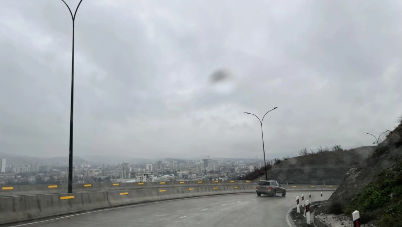 ღრუბელი გზა წვიმა თბილისი 