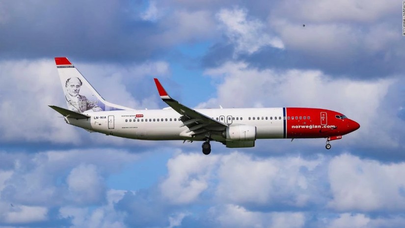 norwegian-air-plane