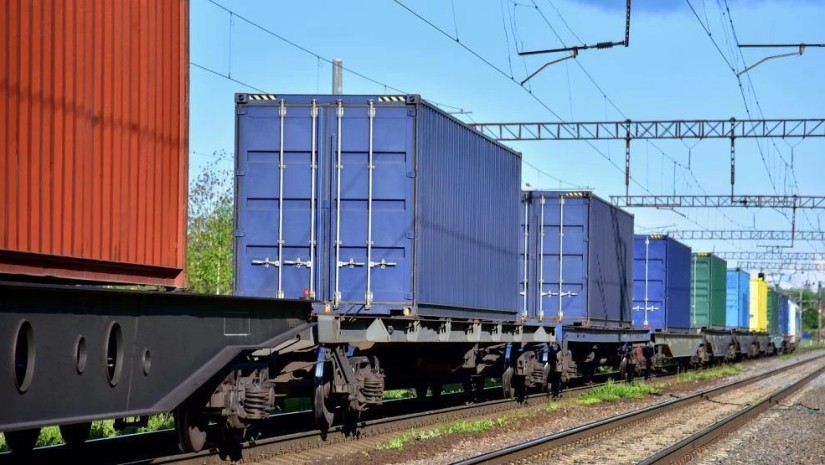 container_train