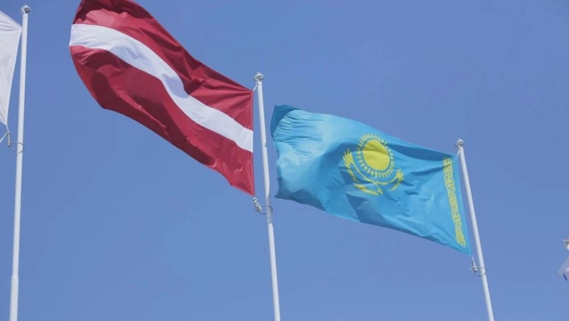 kazakistan-latviya