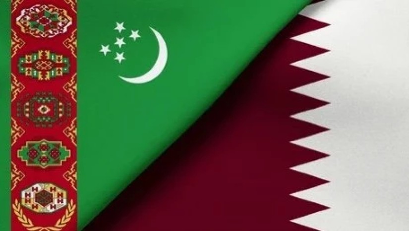 turkmenistan_qatar_flags