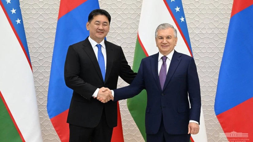 shavkat_mirziyoyev_and_ukhnaa_khurelsukh