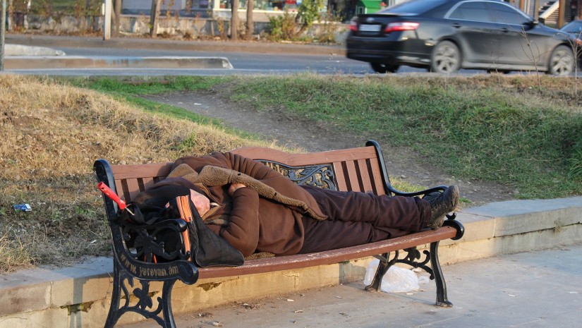 Armenia_homeless