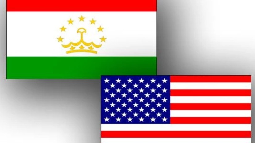 tajikistan_usa_flags