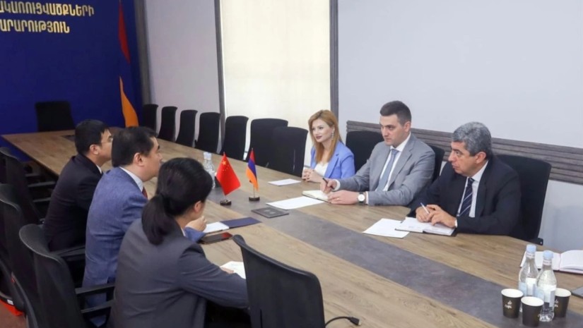 Armenia_China