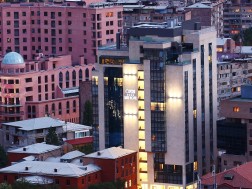 Armenia_Hotel