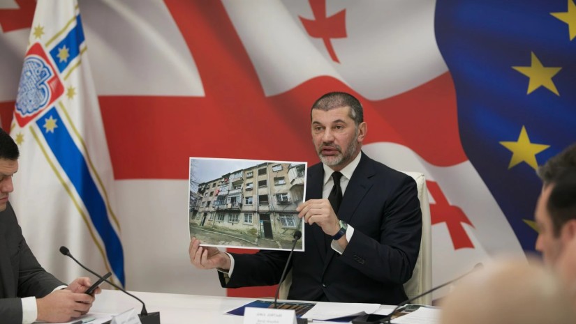 ავარიული სახლები