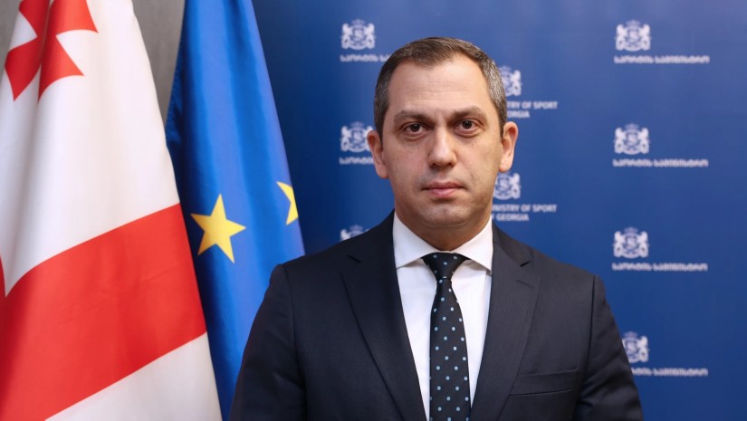 ლაშა მაღრაძე
