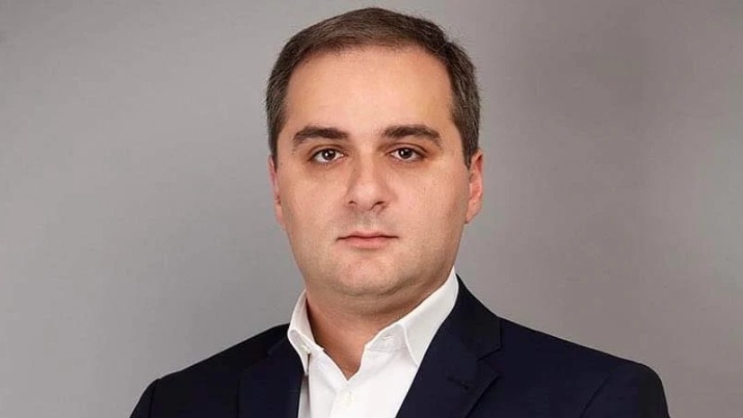 თემო წიქვაძე