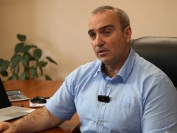 გიორგი წურწუმია