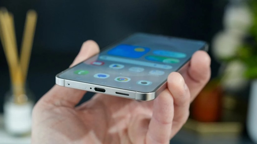 S25 Edge