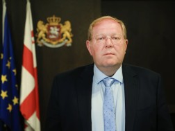 ლევან დარახველიძე