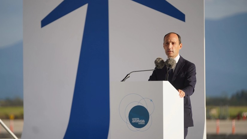 აეროპორტები