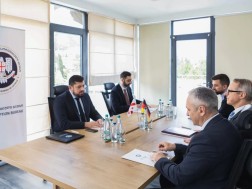პეტერ ფიშერი