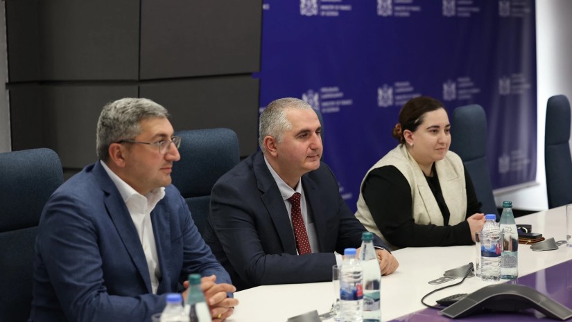 ხუციშვილი და კაკაურიძე