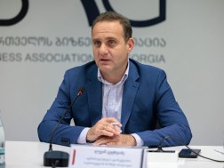 ლევან ვეფხვაძე