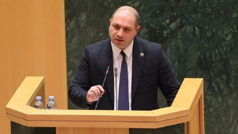 28 მაისს პარლამენტში განათლების მინისტრის ინტერპელაცია გაიმართება - რა კითხვებზე უპასუხებს?