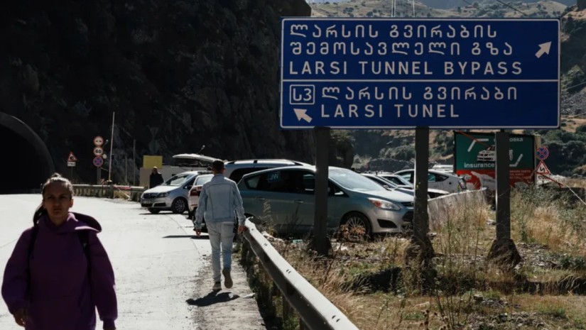 ლარსი