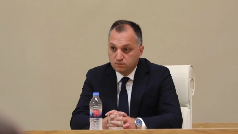 დავით დოლიძე