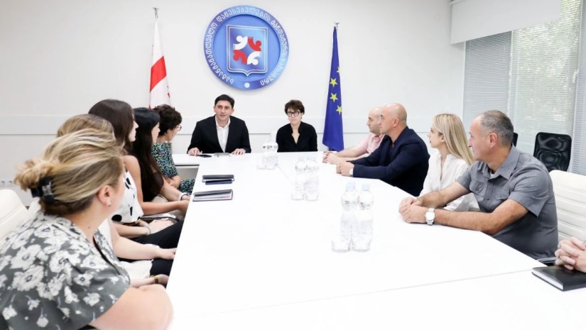 მანდატურის სამსახური