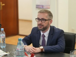 თორნიკე ყაზარაშვილი