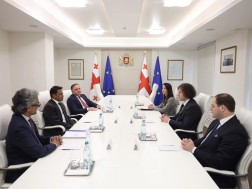 ინდორამასთან შეხვედრა