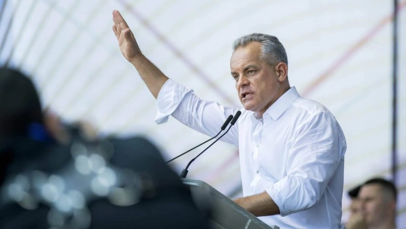 პლახადნიუკი