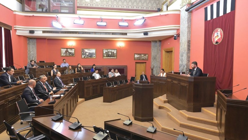 იურიდიული კომიტეტი