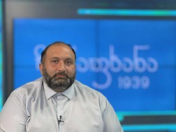 თორნიკე სამხარაძე