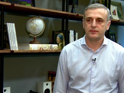 შიო ხეცურიანი