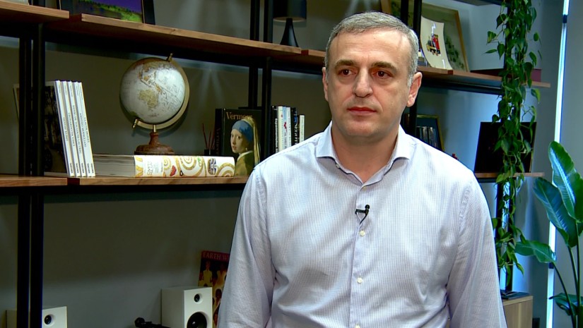 შიო ხეცურიანი 