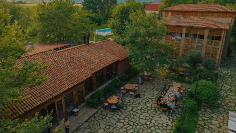 ნეკრესის მამული