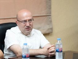 ლევან მეხუზლა