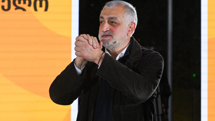 მამუკა ხაზარაძე