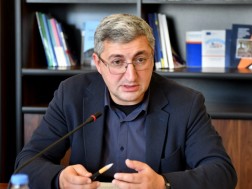გიორგი კაკაურიძე