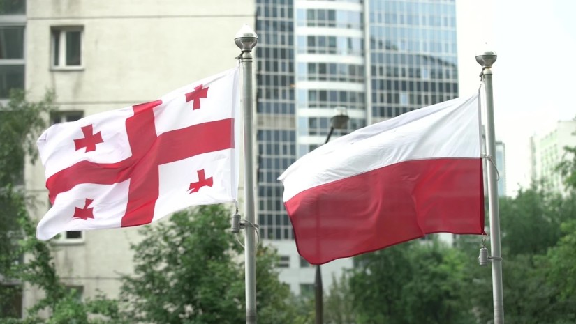 პოლონეთ