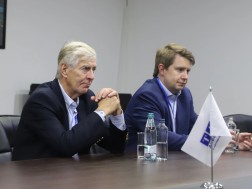 ტავ
