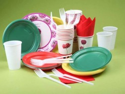 პლასტიკის ჭურჭელი