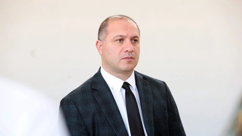 მიქანაძე