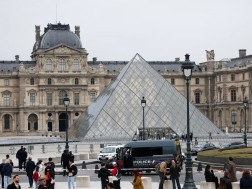Louvre