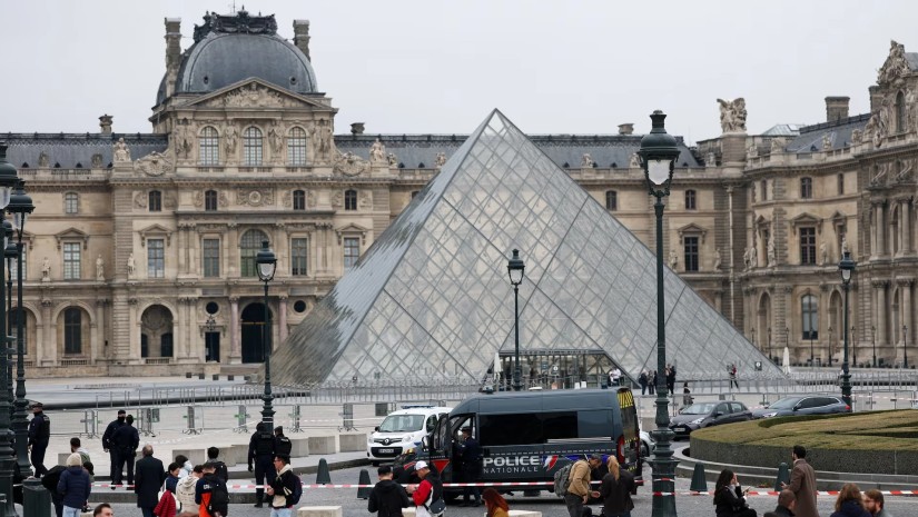Louvre