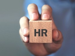 HR